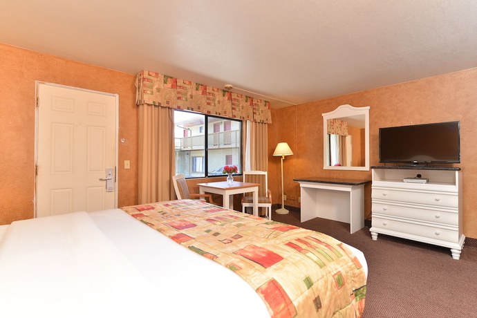 Imagen de la habitación del Hotel Bay View Inn. Foto 11