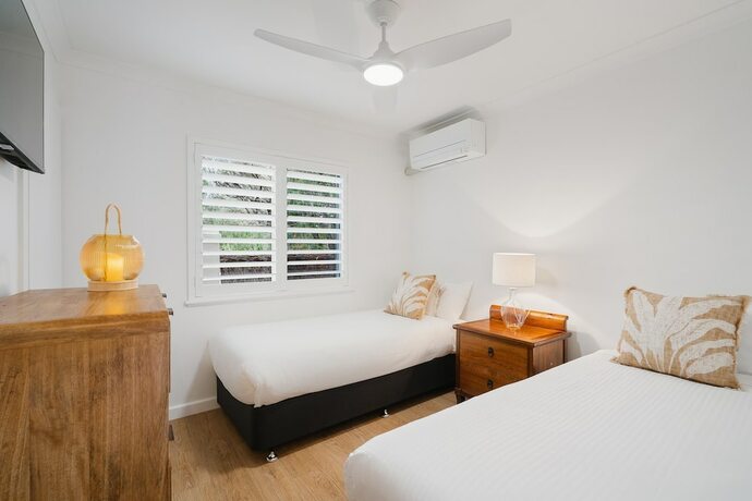 Imagen de la habitación del Hotel Bay Village Resort and Spa. Foto 14