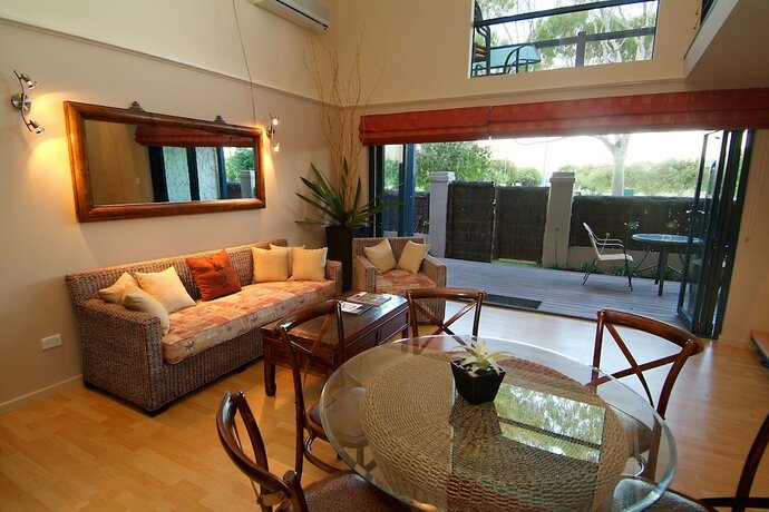 Imagen de la habitación del Hotel Bay Village Resort and Spa. Foto 26
