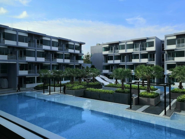 Imagen de la piscina del Hotel Bay Window @ Sea Hotel. Foto 13