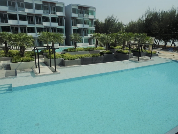 Imagen de la piscina del Hotel Bay Window @ Sea Hotel. Foto 19