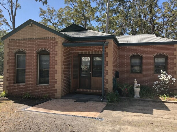 Imagen de los exteriores del Hotel Bay and Bush Cottages, Jervis Bay. Foto 37