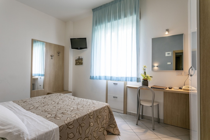Imagen de la habitación del Hotel Baya Strand. Foto 4