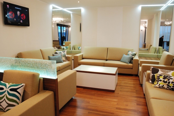 Imagen de los interiores del Hotel Baya Strand. Foto 16