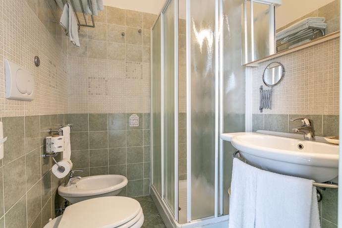 Imagen de la habitación del Hotel Baya Strand. Foto 13