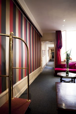 Imagen de los interiores del Hotel Bayard Bellecour. Foto 19