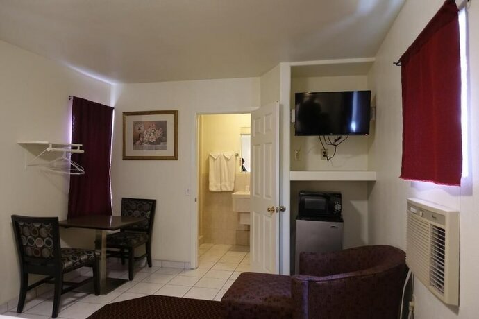 Imagen general del Hotel Baycities Motel. Foto 14
