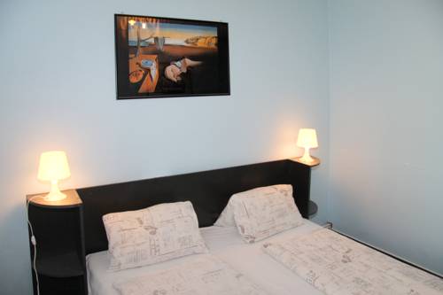 Imagen de la habitación del Hotel Bayer. Foto 4