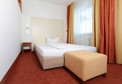 Imagen de la habitación del Hotel Bayerisch Meran. Foto 8