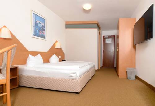 Imagen de la habitación del Hotel Bayerisch Meran. Foto 10