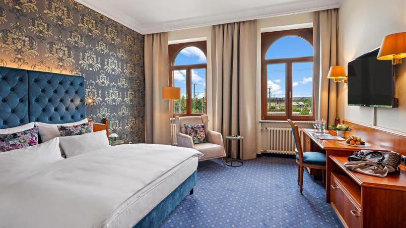Imagen de la habitación del Hotel Bayerischer Hof Dresden. Foto 10