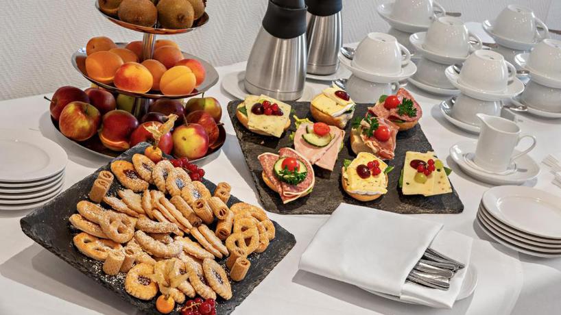 Imagen del bar/restaurante del Hotel Bayerischer Hof Dresden. Foto 4