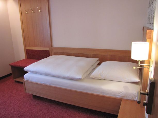Imagen de la habitación del Hotel Bayerischer Hof Freising. Foto 8