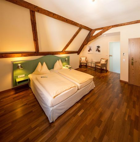 Imagen de la piscina del Hotel Bayerischer Hof, Kempten. Foto 15