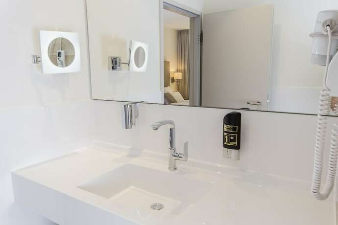 Imagen general del Hotel Bayerischer Hof, Kitzingen. Foto 12