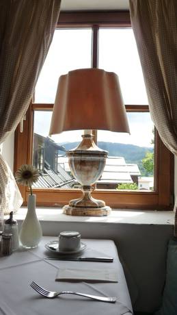 Imagen del bar/restaurante del Hotel Bayerischer Hof Kur And Sporthotel. Foto 2