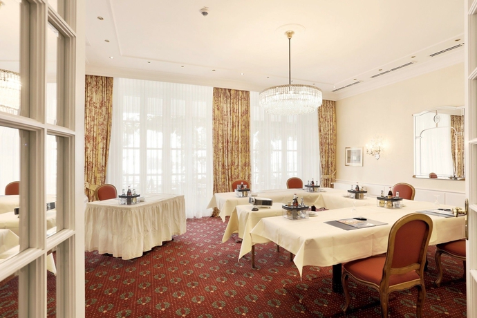 Imagen de los interiores del Hotel Bayerischer Hof, Lindau. Foto 10