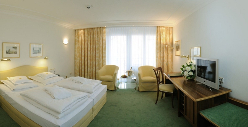 Imagen de la habitación del Hotel Bayerischer Hof, Lindau. Foto 6