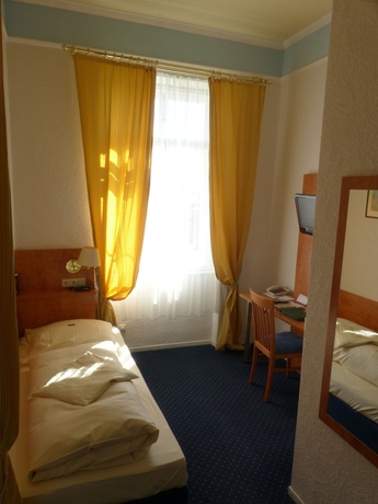 Imagen de la habitación del Hotel Bayerischer Hof Starnberg. Foto 14