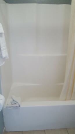 Imagen general del Hotel Bayfront Cottages. Foto 7