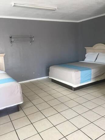 Imagen general del Hotel Bayfront Cottages. Foto 8