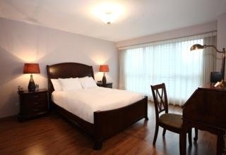Imagen de la habitación del Hotel Bayfront. Foto 3