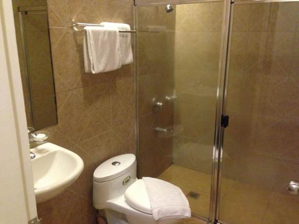Imagen de la habitación del Hotel Bayfront Hotel Subic. Foto 12