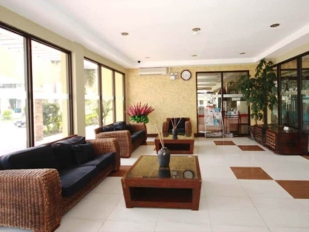 Imagen de los interiores del Hotel Bayfront Hotel Subic. Foto 18