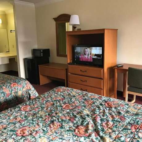 Imagen general del Hotel Bayfront Inn. Foto 7