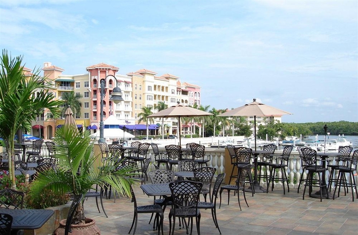 Imagen del bar/restaurante del Hotel Bayfront Inn Fifth Avenue. Foto 3