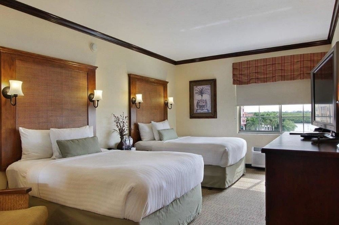 Imagen de la habitación del Hotel Bayfront Inn Fifth Avenue. Foto 5