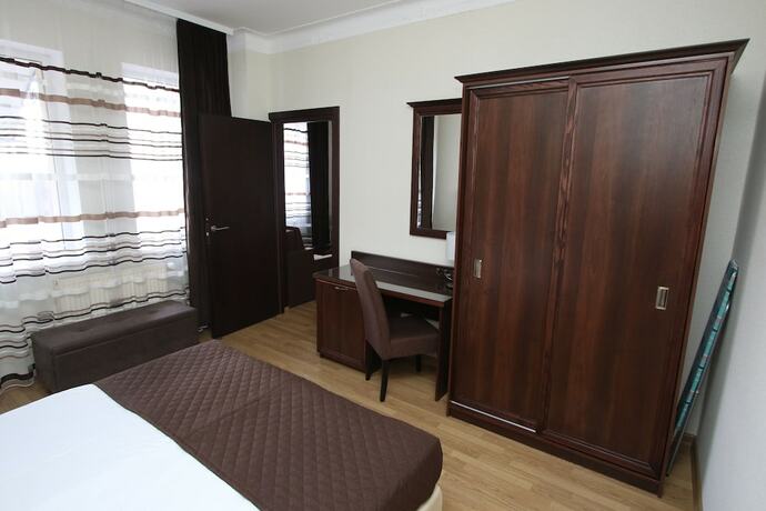 Imagen de la habitación del Hotel Bayka. Foto 11