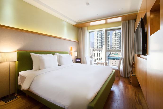 Imagen de la habitación del Hotel Baymond. Foto 4
