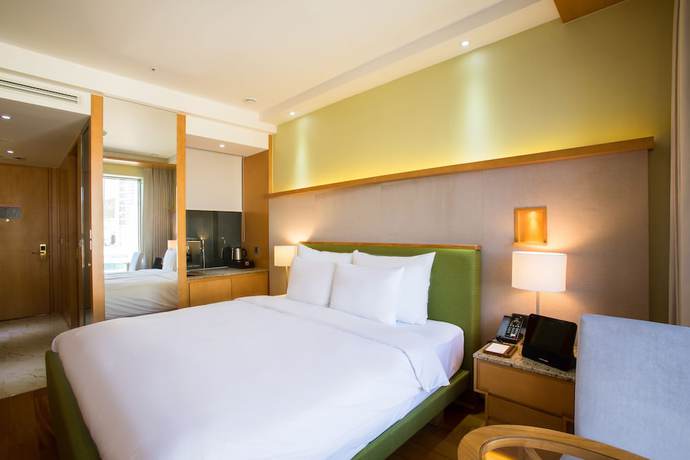 Imagen de la habitación del Hotel Baymond. Foto 15