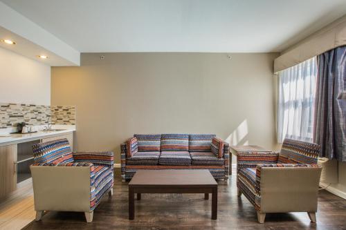 Imagen de la habitación del Hotel Baymont By Wyndham Albuquerque Airport. Foto 8