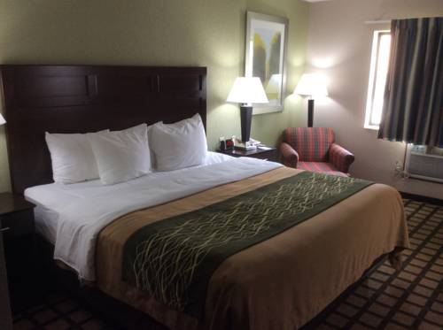 Imagen de la habitación del Hotel Baymont By Wyndham Ames. Foto 3