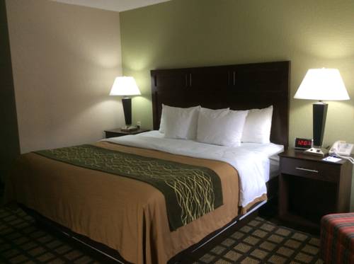 Imagen de la habitación del Hotel Baymont By Wyndham Ames. Foto 5