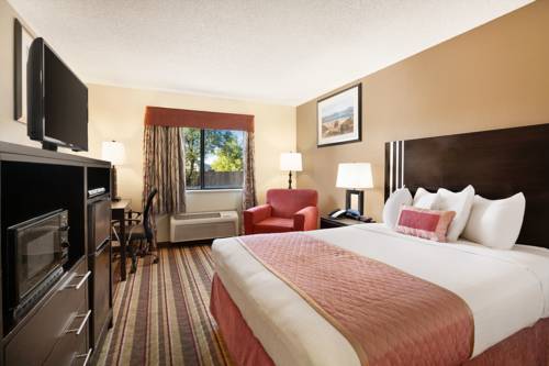 Imagen de la habitación del Hotel Baymont By Wyndham Anderson. Foto 5