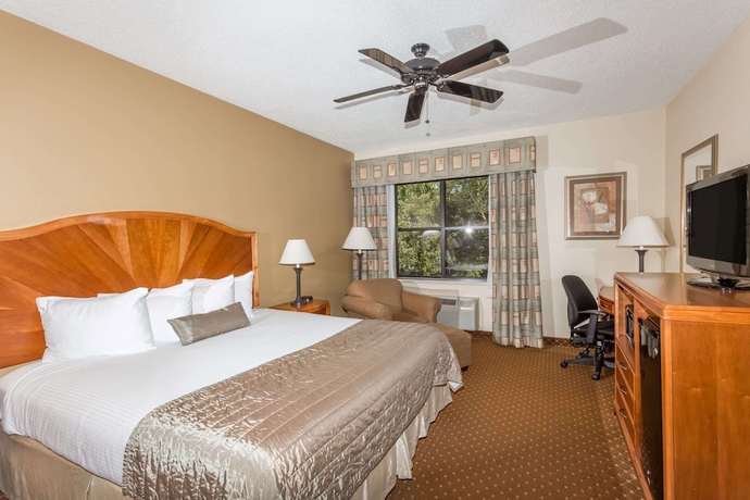 Imagen de la habitación del Hotel Baymont By Wyndham Asheville/biltmore Village. Foto 2