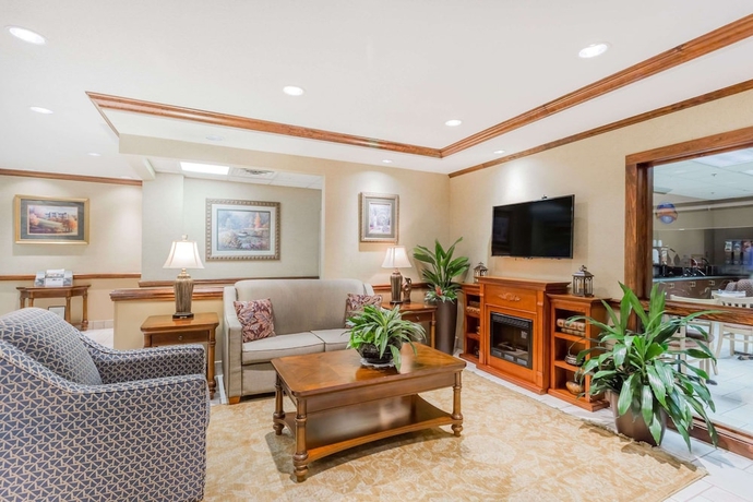 Imagen de los interiores del Hotel Baymont By Wyndham Asheville/biltmore Village. Foto 14