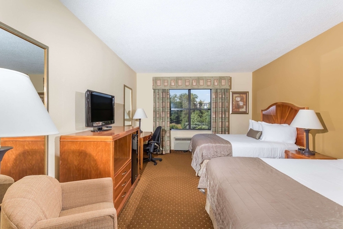 Imagen de la habitación del Hotel Baymont By Wyndham Asheville/biltmore Village. Foto 10