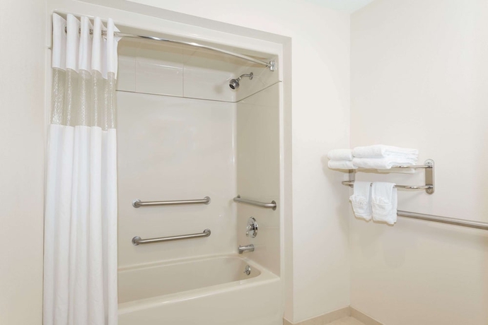 Imagen de la habitación del Hotel Baymont By Wyndham Asheville/biltmore Village. Foto 11