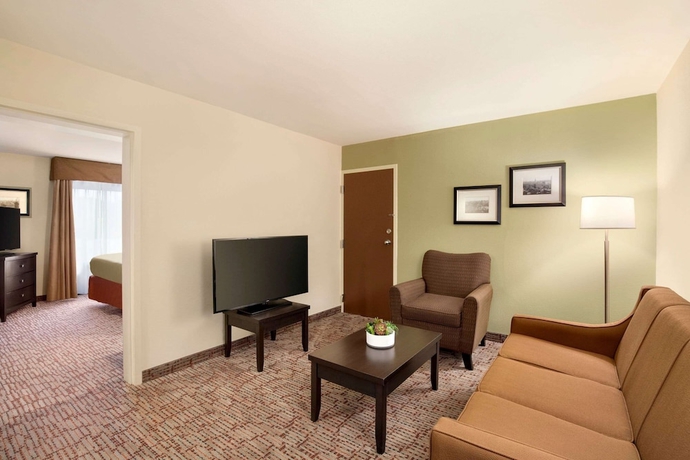 Imagen de la habitación del Hotel Baymont By Wyndham Augusta West. Foto 9