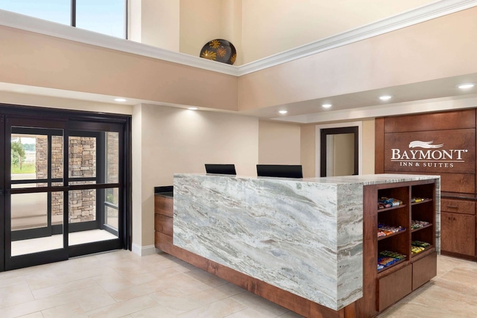 Imagen de los interiores del Hotel Baymont By Wyndham Augusta West. Foto 19