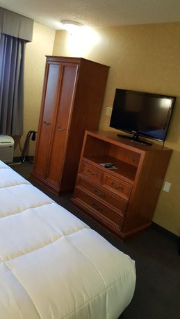 Imagen de la habitación del Hotel Baymont By Wyndham Barstow Historic Route 66. Foto 9