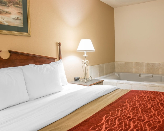 Imagen de la habitación del Hotel Baymont By Wyndham Belleville Airport Area. Foto 8