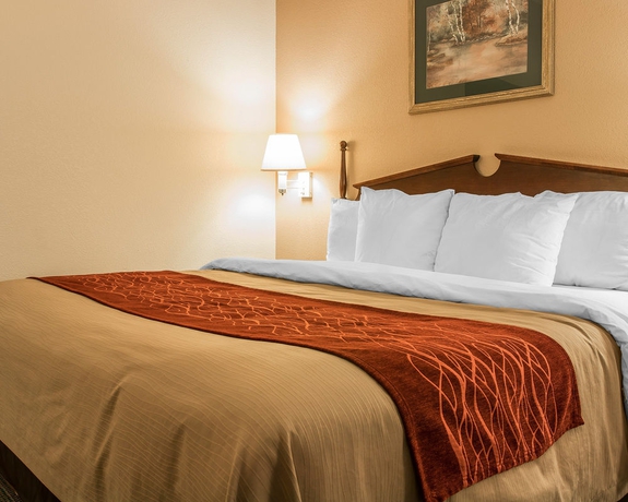 Imagen de la habitación del Hotel Baymont By Wyndham Belleville Airport Area. Foto 13