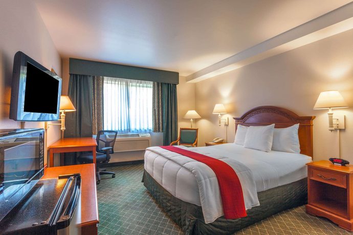 Imagen de la habitación del Hotel Baymont By Wyndham Bellingham. Foto 4