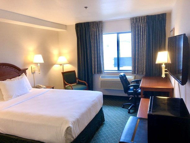 Imagen de la habitación del Hotel Baymont By Wyndham Bellingham. Foto 13
