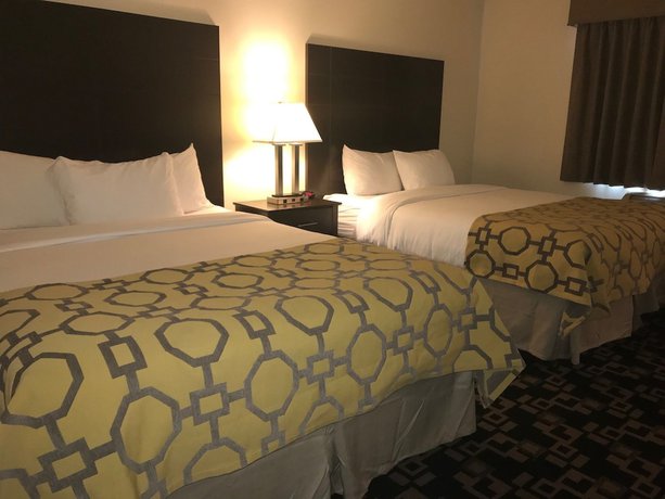 Imagen de la habitación del Hotel Baymont By Wyndham Bloomington Msp Airport. Foto 7
